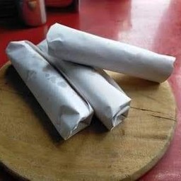 โรตีธรรมดาม้วนกระดาษ