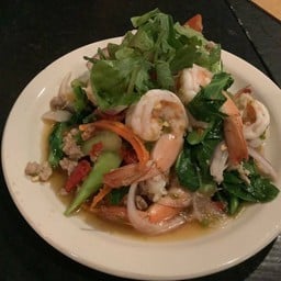 ชิลล์ บาร์ สันคะยอม (ร้านฮุ๋ยบาร์เดิม)