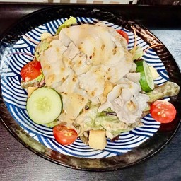 1105.BUTA SHABU SALAD Pork Shabu Salad สลัดหมูชาบู