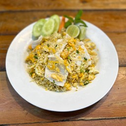 ข้าวผัดปลาสด