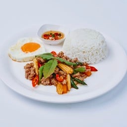 ข้าวหน้ากระเพราหมูไข่ดาว