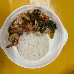 ข้าวกระเพราทะเล