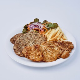 สเต็กหมูพริกไทยดำ+สเต็กไก่สไปซี่