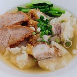 [เซตสุดฮิต - A ]  เกี๊ยวน้ำหมูแดง + ปีกไก่สไปซี่ + น้ำฝรั่ง