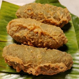 ข้าวเม่าทอดกล้วยไข่