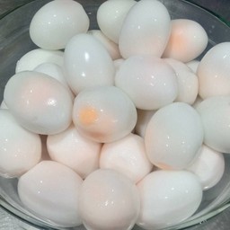ไข่เป็ดต้ม