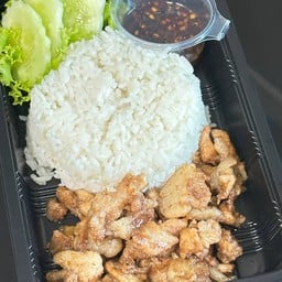 ข้าวหมูทอด