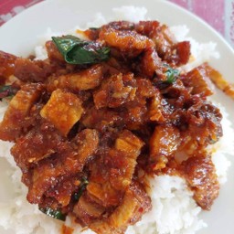 ข้าวผัดพริกเผา