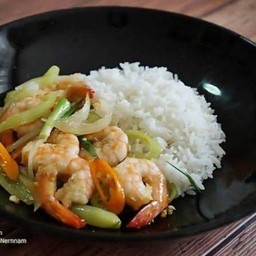 ข้าวผัดพริกหยวกกุ้ง