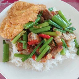 ข้าวผัดผักบุ้ง