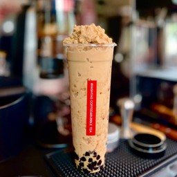 ชาเนสที ยีราฟปั่น