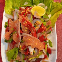 ยำแซลมอล