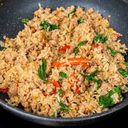 กะเพราคลุกข้าว