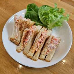 แซนวิชปูอัดไข่กุ้ง