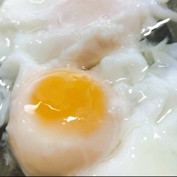 ไข่หวานนำกะทิมะพร้าวอ่อน