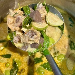 ขนมจีนท้ายซอย By fern