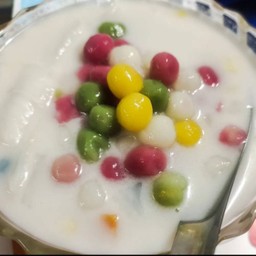 บัวลอยมะพร้าวอ่อนไม่ใส่ไข่