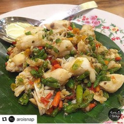 เนื้อปูผัดพริกขี้หนูสวน