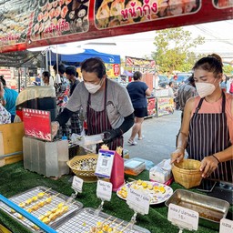 ไข่กระทาเสียบไม้ ตลาดจันทร์เจริญ (ตลาดวัดเสด็จ)