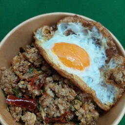 กะเพราบ้านพ่อ (พริกแห้งรสจัด) สปาเก็ตตี้ บางขุนเทียน