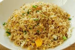 ข้าวผัดหมูสับ