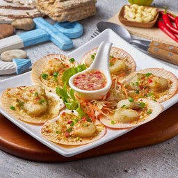 หอยเชลล์ย่างเนย