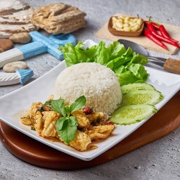 ข้าวกระเพราหมึก