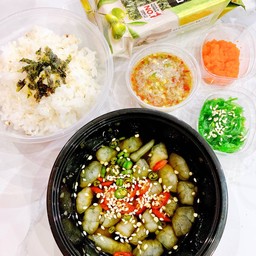 ชุด กุ้งดองเต๋า+ข้าวญี่ปุ่น+สาหร่ายห่อข้าว+ไข่กุ้ง+ยำสาหร่าย แถมน้ำจิ้มซีฟู๊ด