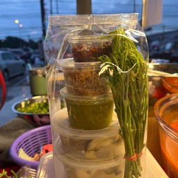 หอยนางรมทรงเครื่อง