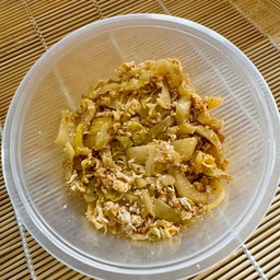 ผักกาดดองผัดไข่
