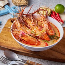 ต้มยำกุ้งแม่น้ำ