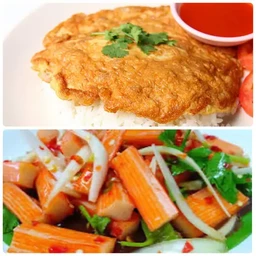 ข้าวไข่เจียว+ยำปูอัด