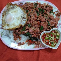 กะเพราตัวกลม อิ่มคุ้มทุกกล่อง