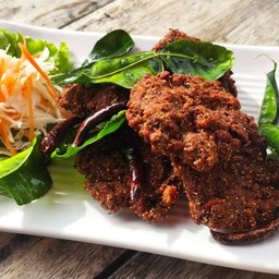 ลาบหมูทอด