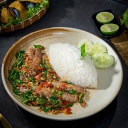 ข้าวกระเพรากั้ง