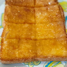 ขนมปัง+เนย+แยมสัปปะรด