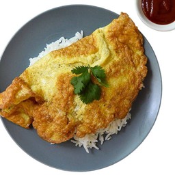 ข้าวไข่เจียวหมูชิ้น