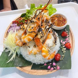 ข้าวหน้ากุ้งแกะ