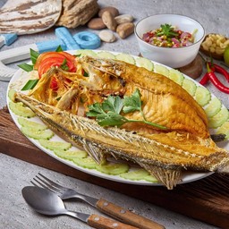 ปลากระพงทอดน้ำปลา