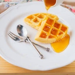 JUST WAFF (HONEY/JAM)