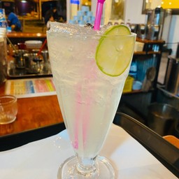 มะนาวสดคั้น