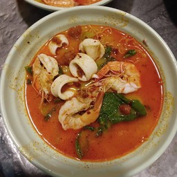 ก๋วยเตี๋ยวต้มยำทะเล