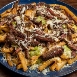 คาร์น อาซาด้า ฟรายส์