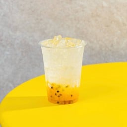 Passion Fruit Soda เสาวรสโซดา