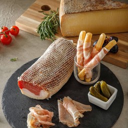 โลโม่ เอมบูชาโด