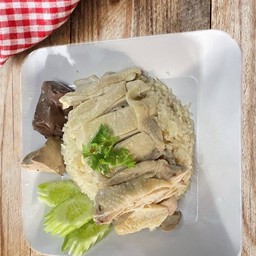 ข้าวมันไก่ต้มจักรวาล