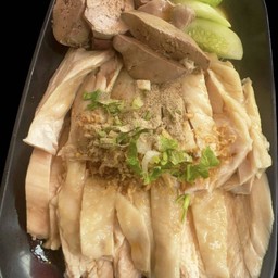 ไก่ต้มสับ พร้อมน้ำจิ้ม ไซด์ S