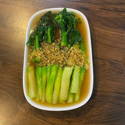 ผัดคะน้าฮ่องกง