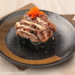 ซูชิวากิวหน้าล้นซอสเมนไตโกะ