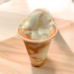 มะพร้าวปั่นนมสด  อาลี